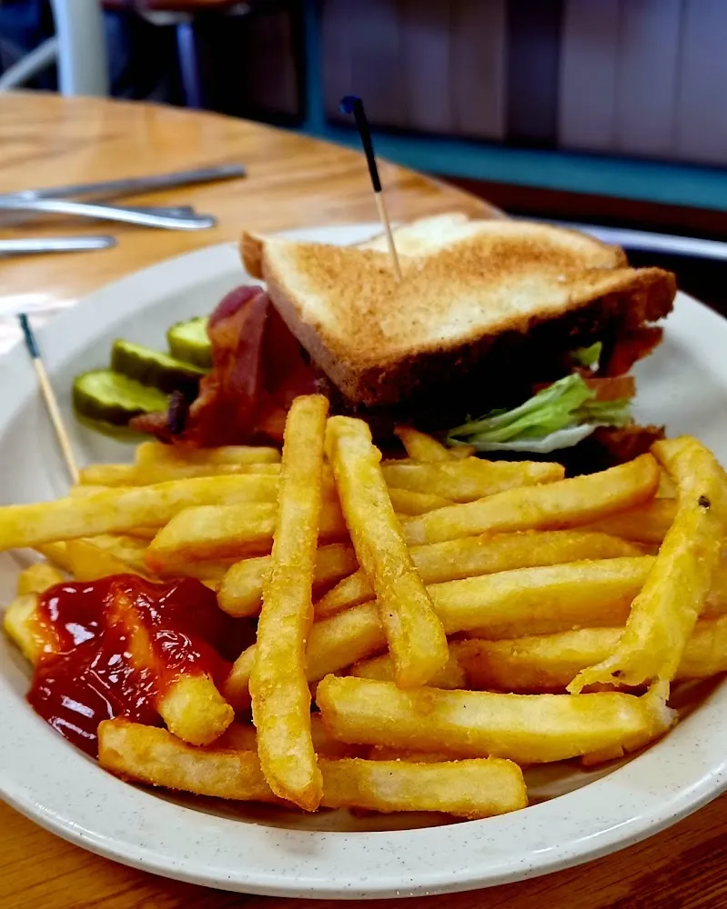 blt Sandwich and Fries